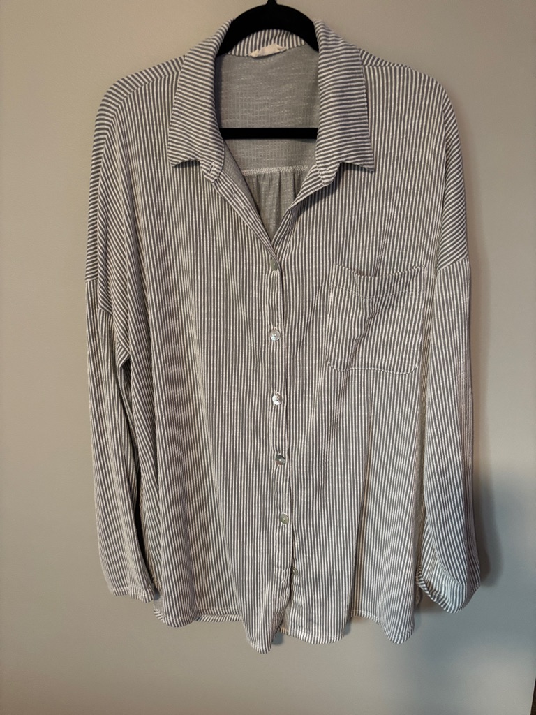 Relaxed Stripe Button-Down Shirt In White And Gray Rubbed Fabric